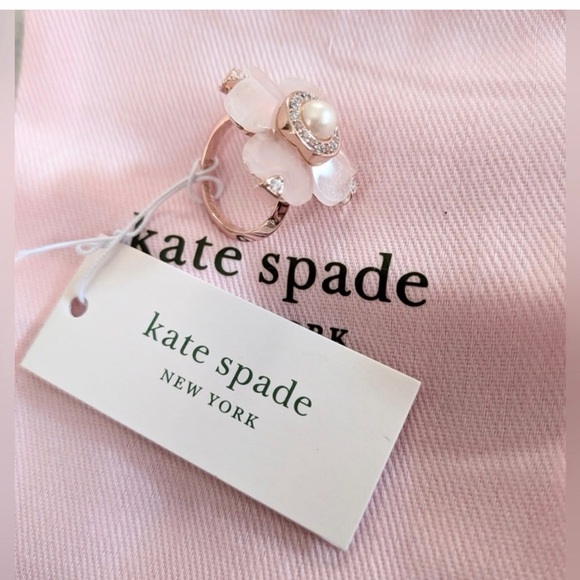 KATE SPADE NEW YORK SPADE FLOWER RING - Picture 2 of 13